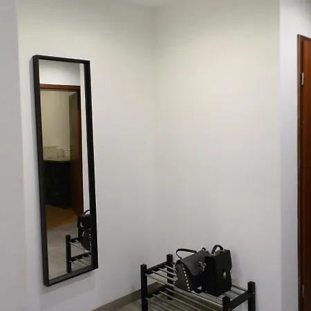 דירה 1 Bedroom Tla Tdy *